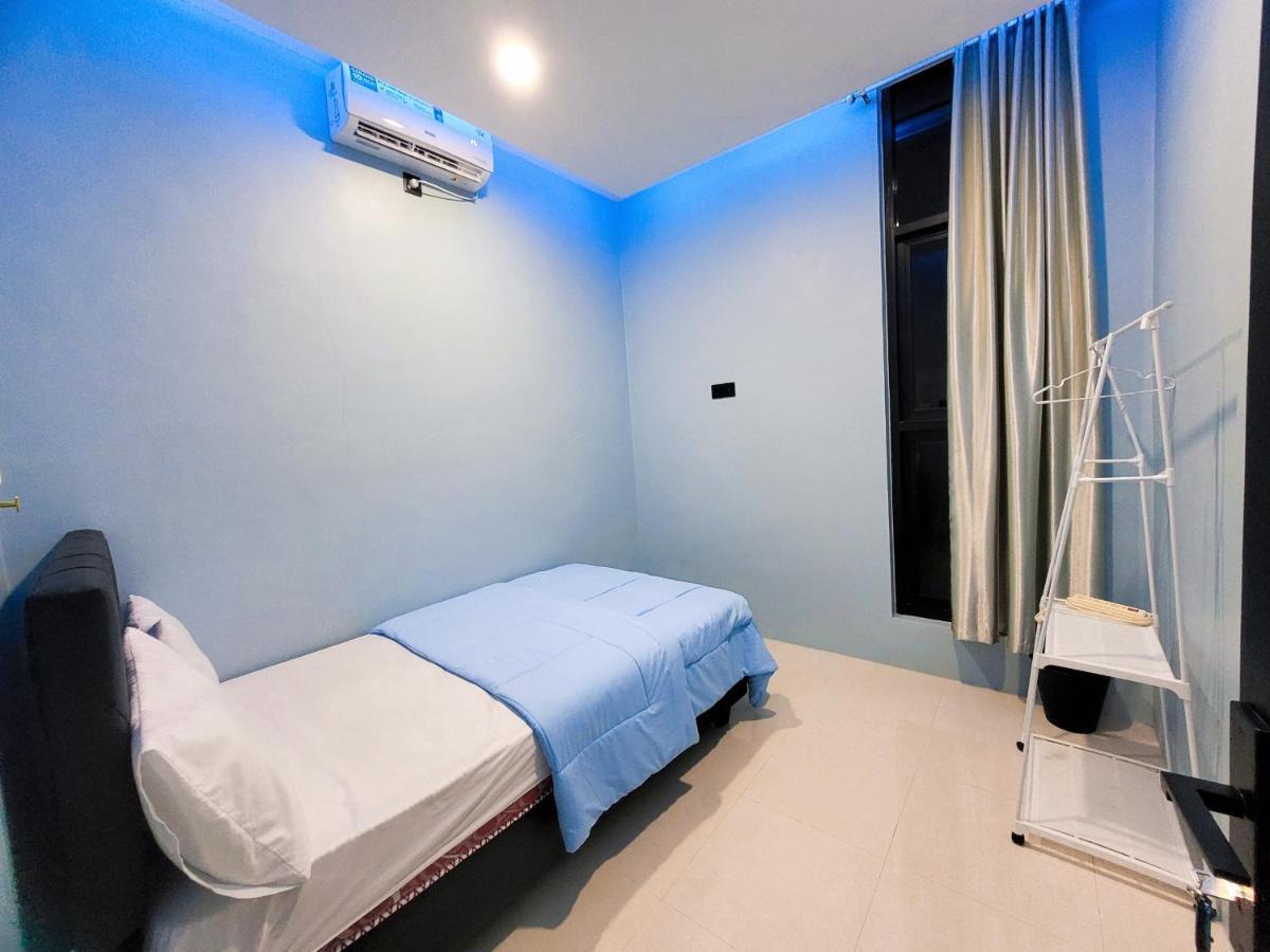 Good Feeling Ketapang Harbour Hostel Kültér fotó